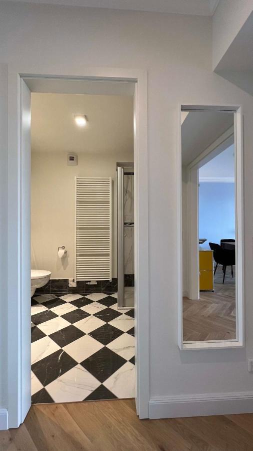 Cls Zentrale City-Wohnung In Hamburg Mit E-Laden Und Tiefgarage, Grosser Balkon, Blick Ueber Hamburg, Parkplatz, Cafe Im Haus, Bushaltestelle Direkt Gegenueber, Flex Check In Exteriör bild