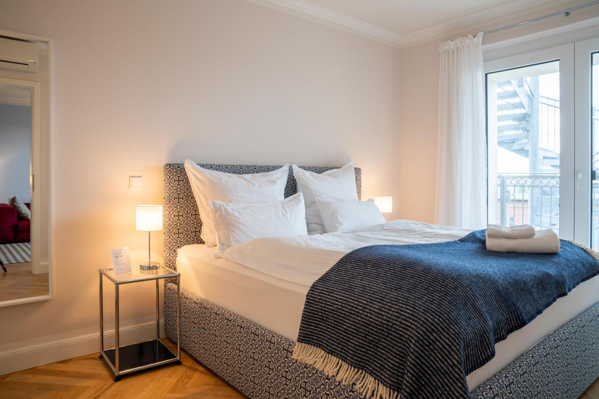 Cls Zentrale City-Wohnung In Hamburg Mit E-Laden Und Tiefgarage, Grosser Balkon, Blick Ueber Hamburg, Parkplatz, Cafe Im Haus, Bushaltestelle Direkt Gegenueber, Flex Check In Exteriör bild
